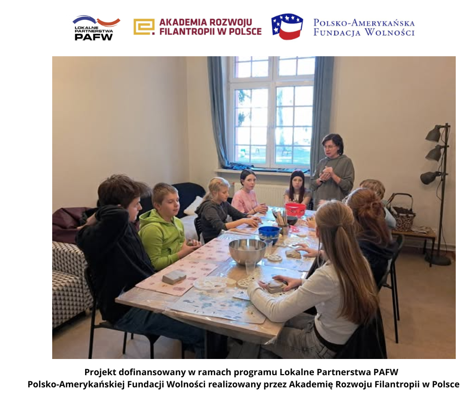 Warsztaty ceramiczne w Strefie Młodych relacja